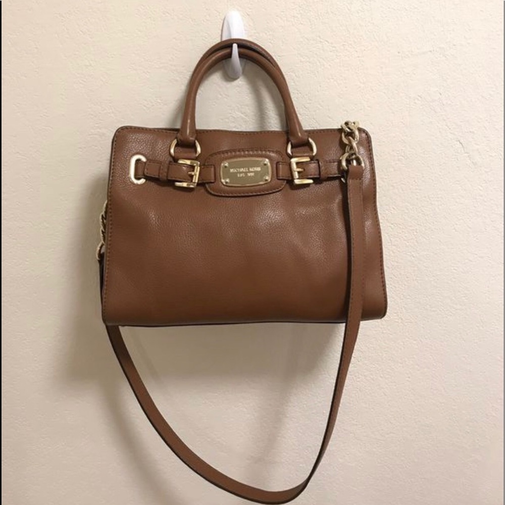Authentic Michael Kors Shoulder Bag